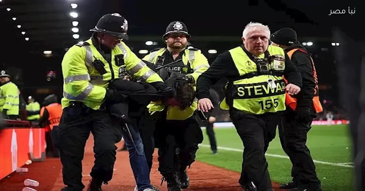 نار الفريق يفوق.. نجم الدوري الإنجليزي يتعرض لإصابة خطيرة في وجهه خلال المباراة